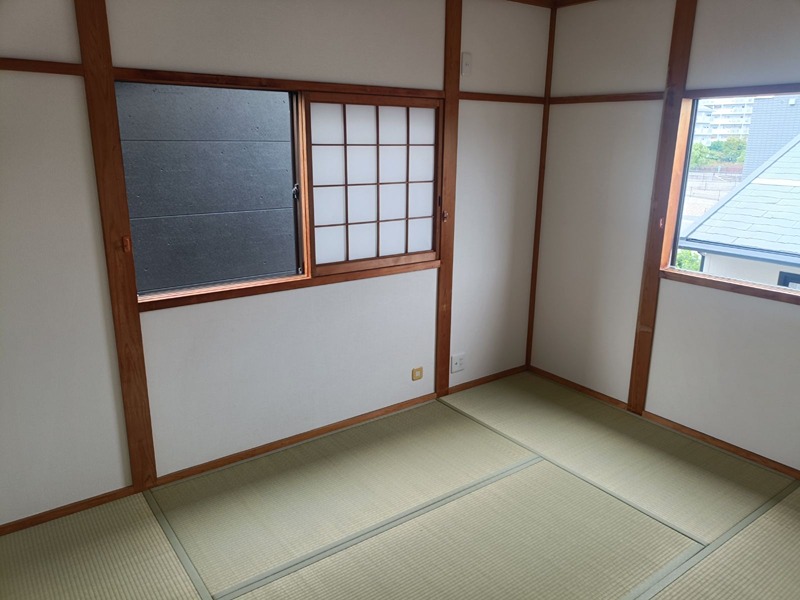 吹田市南正雀2丁目　中古一戸建 内観写真（リビング以外の居室）
