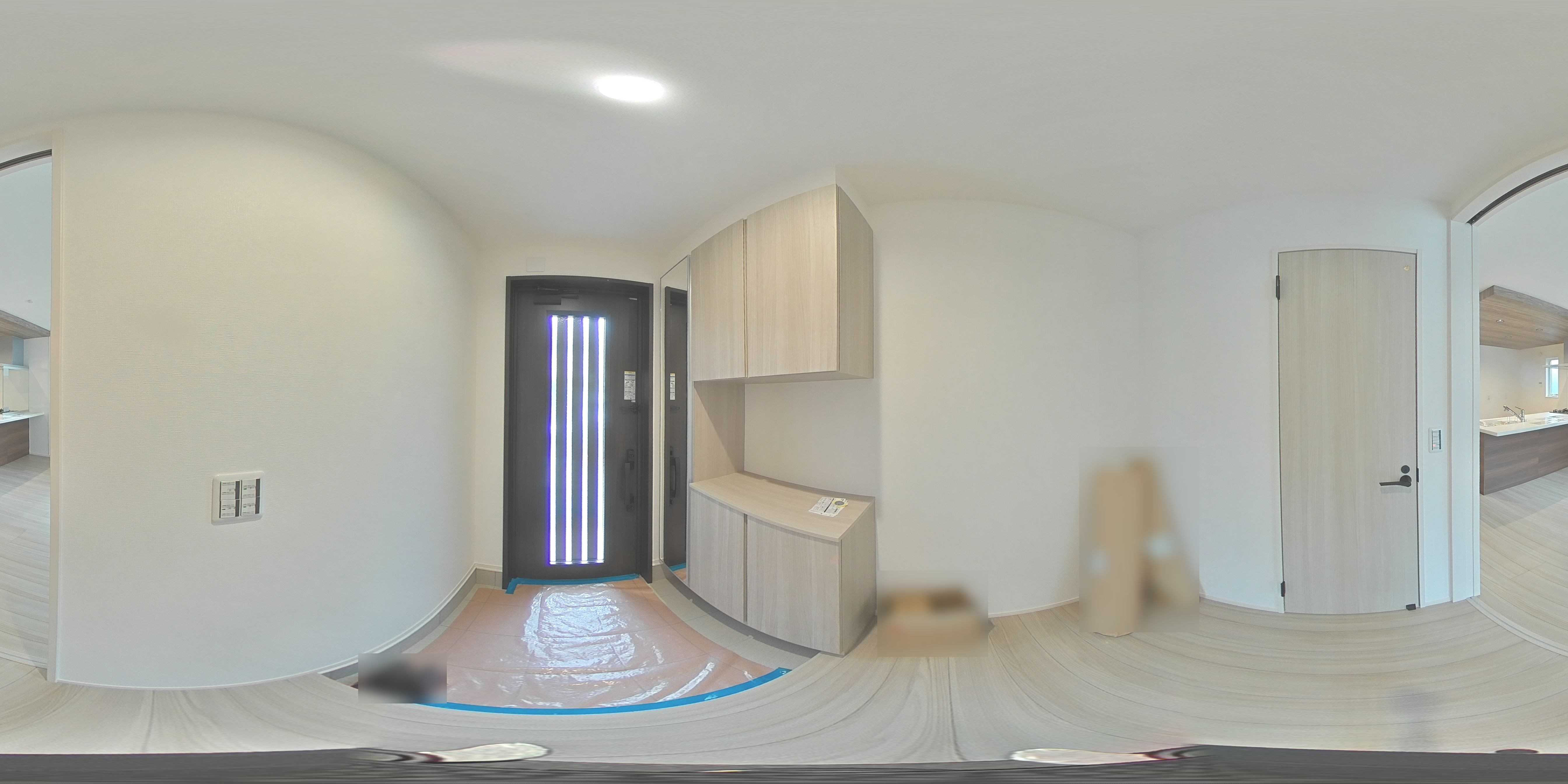 渚元町限定1邸新築分譲住宅 現地写真（玄関）