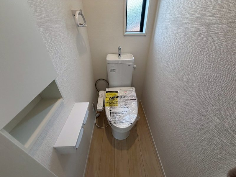 2階トイレ 長尾峠町CRADLEGARDEN全21棟新築分譲地内19号棟 その他