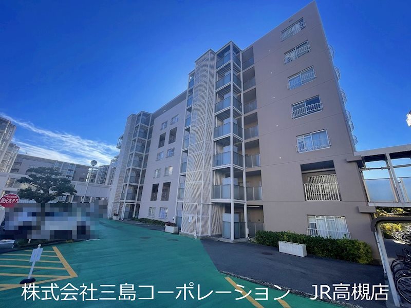 コープ野村高槻B棟 外観写真