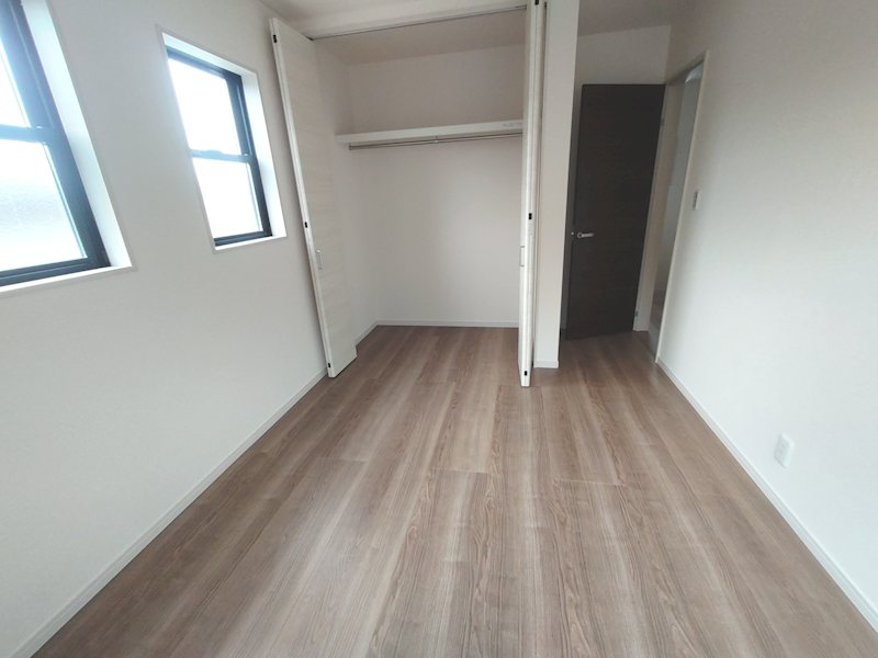 お子様部屋、書斎、ご趣味の部屋にいかがですか 東香里元町LiveleGardenS全2棟新築分譲住宅地内1号棟 その他