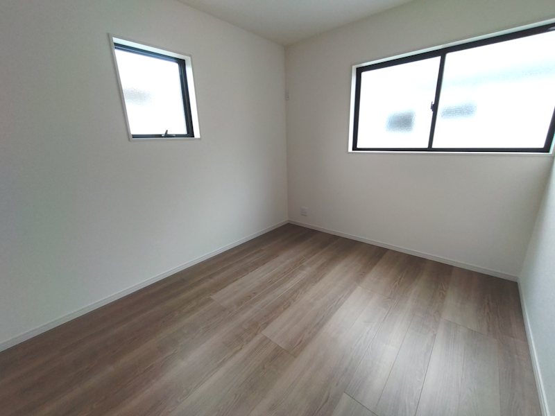 お子様部屋、書斎、ご趣味の部屋にいかがですか 東香里元町LiveleGardenS全2棟新築分譲住宅地内1号棟 その他