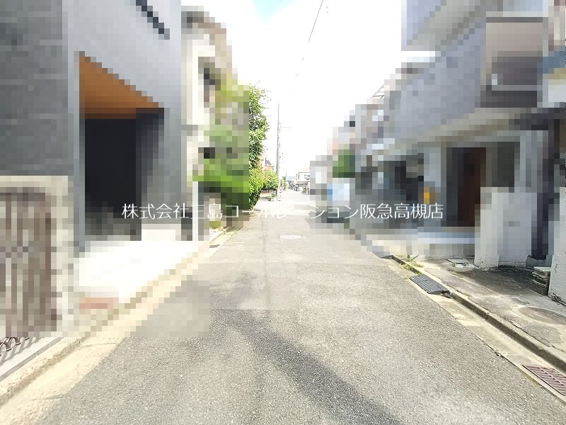 高槻市野田３丁目 売土地 現地写真（前面道路含む現地写真）