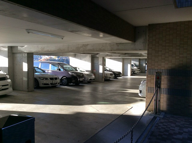 駐車場 アルテ高槻エミネンス その他