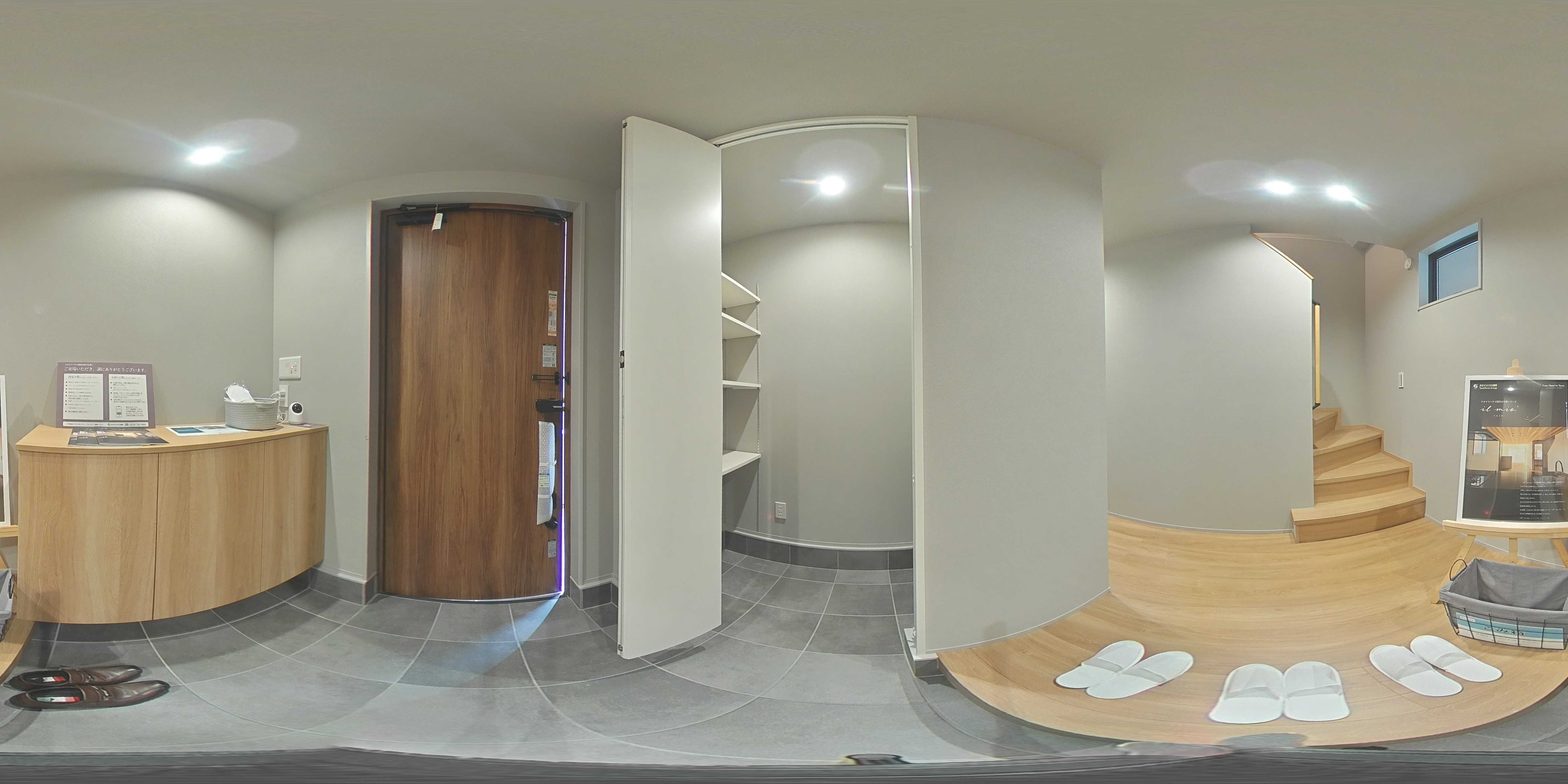 宮之阪3丁目2区画新築分譲住宅2号棟 現地写真（玄関）
