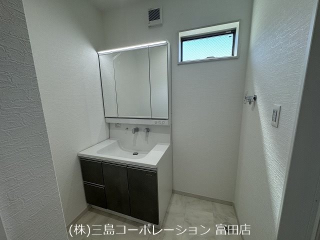 施工例・カップボード 高槻市柱本6丁目 新築一戸建 その他