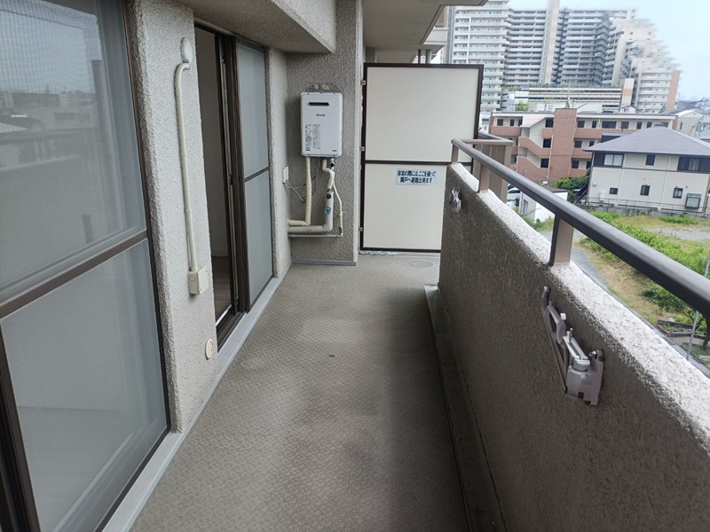 千里丘グランドハイツ 現地写真（バルコニー）
