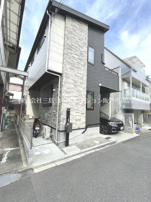 高槻市南大樋町 中古一戸建 外観写真