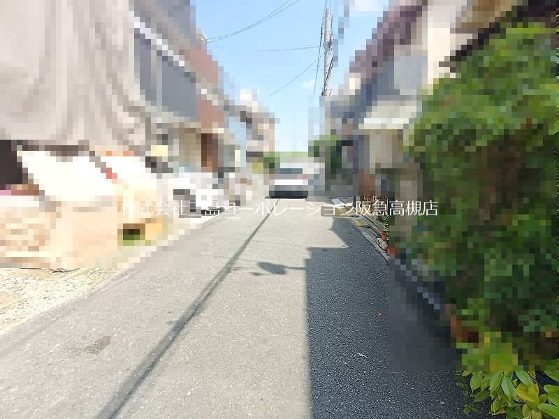 高槻市芝生町1丁目　新築一戸建 現地写真（前面道路含む現地写真）