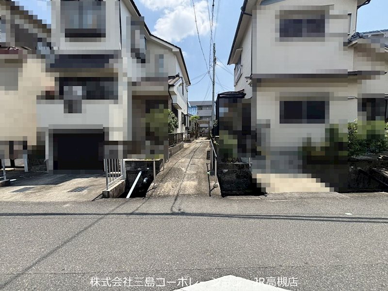 高槻市郡家新町　売土地 現地写真（前面道路含む現地写真）