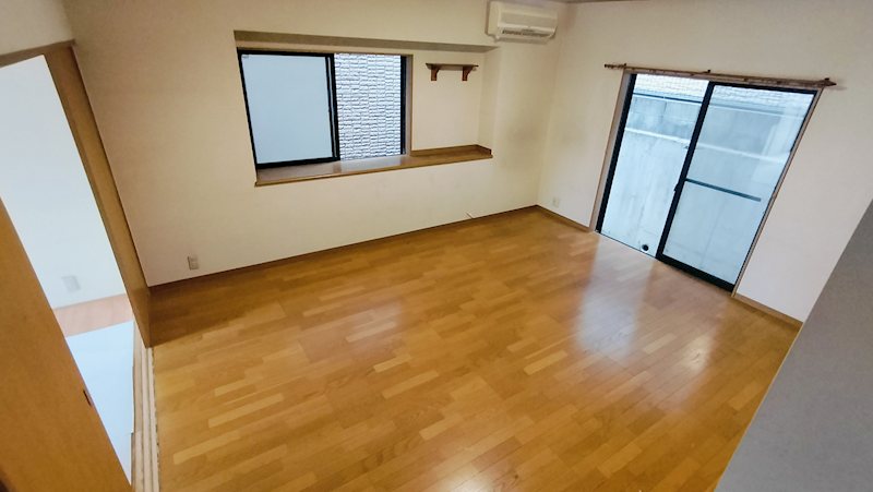 枚方市香里ケ丘10丁目　中古一戸建 内観写真（リビング）
