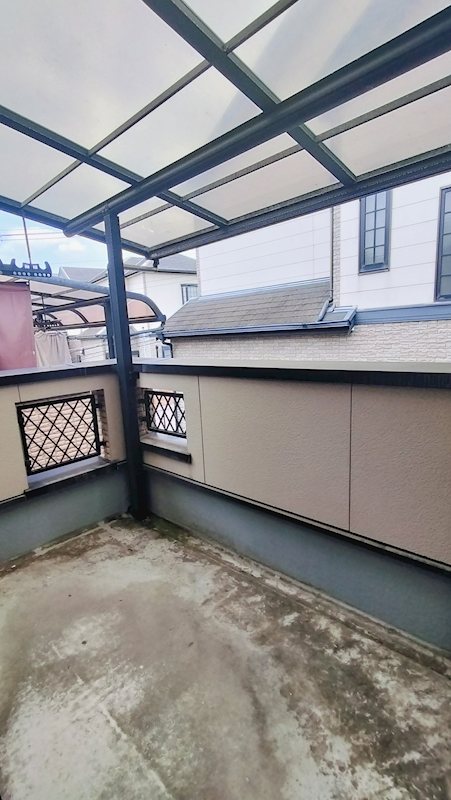枚方市香里ケ丘10丁目　中古一戸建 現地写真（バルコニー）