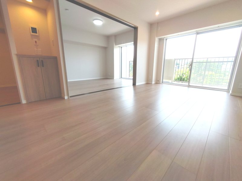 日商岩井香里ケ丘マンション その他
