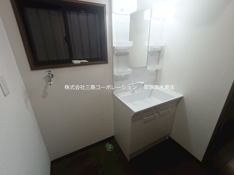 大阪府摂津市鳥飼西４丁目 内観写真（洗面台・洗面所）