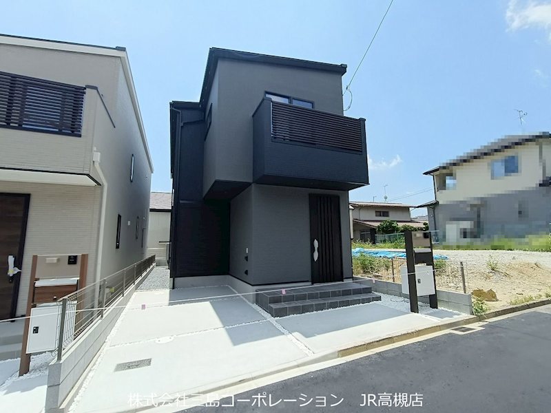 高槻市日吉台六番町　新築一戸建1号棟 現地写真（前面道路含む現地写真）