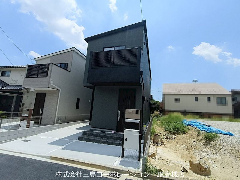 高槻市日吉台六番町　新築一戸建1号棟 現地写真（前面道路含む現地写真）