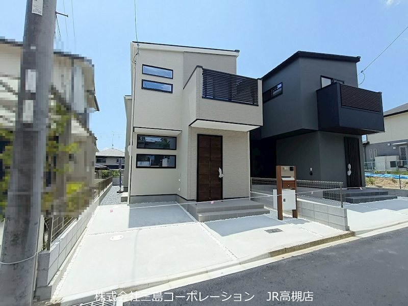 高槻市日吉台六番町　新築一戸建2号棟 現地写真（前面道路含む現地写真）