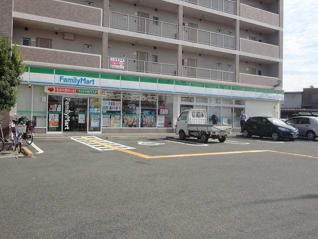 ファミリーマート 高槻川西町一丁目店 高槻市川西町2丁目 売土地 周辺画像3