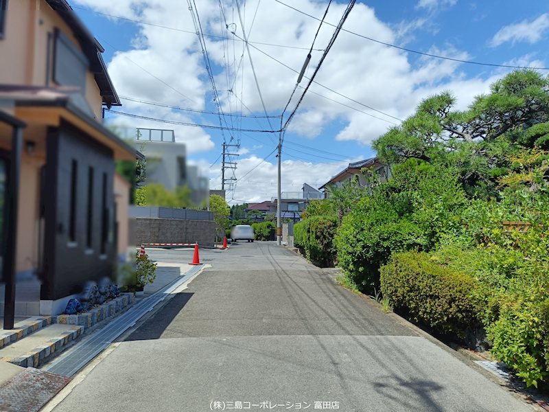 前面道路 高槻市昭和台町2丁目 売土地 その他