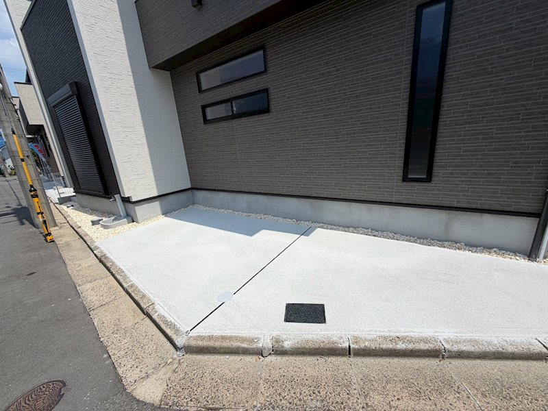 駐車スペース② 山之上2丁目全3棟新築分譲地内3号棟 その他