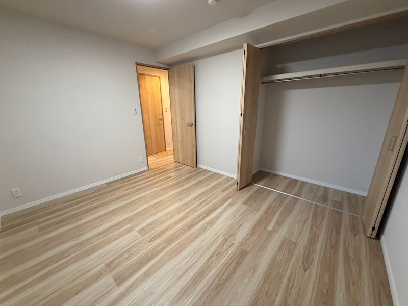 洋室6.6帖 主寝室にいかがでしょうか ライオンズガーデン枚方藤阪 その他