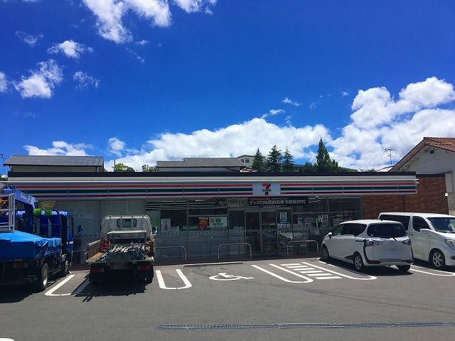 セブンイレブン 高槻安岡寺1丁目店 高槻市松が丘4丁目 売土地 周辺画像3