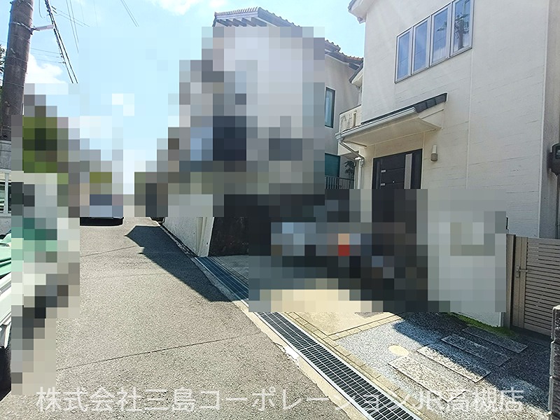高槻市安岡寺町3丁目　中古一戸建 現地写真（前面道路含む現地写真）