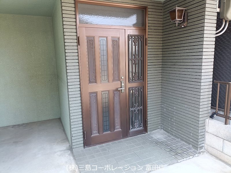 玄関 高槻市北昭和台町 中古一戸建 その他