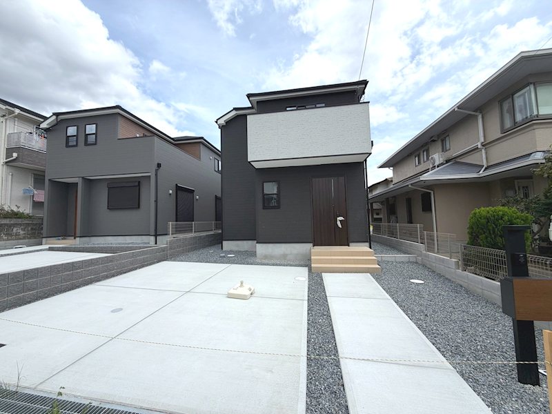 香里ケ丘8丁目全2棟新築分譲地内2号棟 外観写真