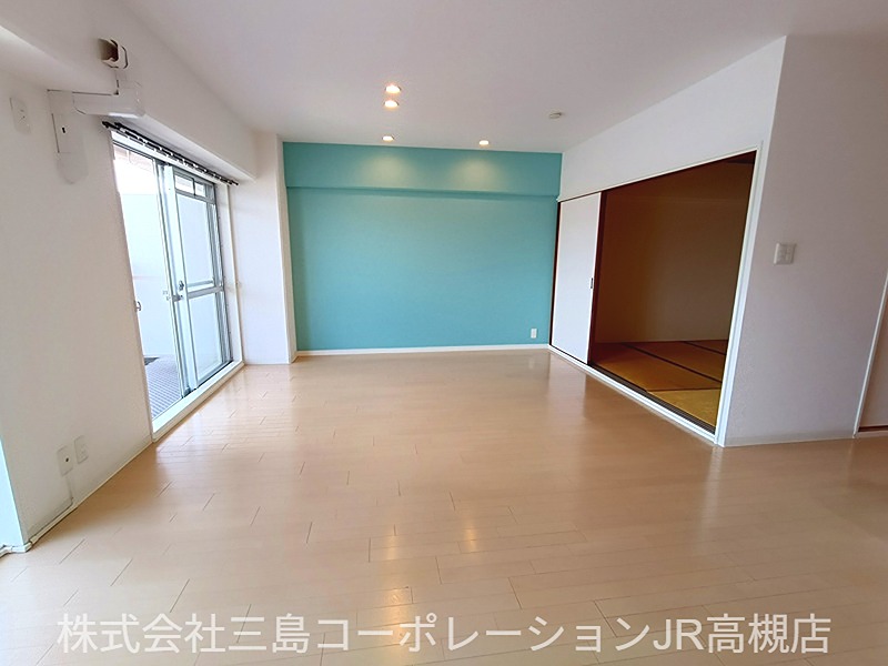 ■LDK(約18帖)/開放感抜群!7階の眺望を楽しむ約18帖LDK。 コープ野村高槻A棟 その他