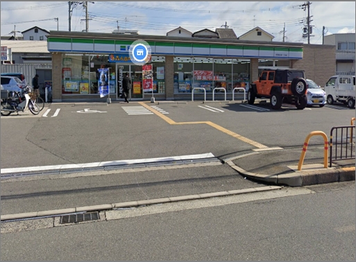 摂津市新在家1丁目　新築一戸建  コンビニ