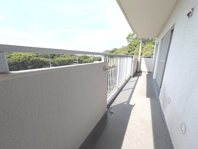 南向き明るいバルコニー 東急ドエル枚方山田池ビレジ その他