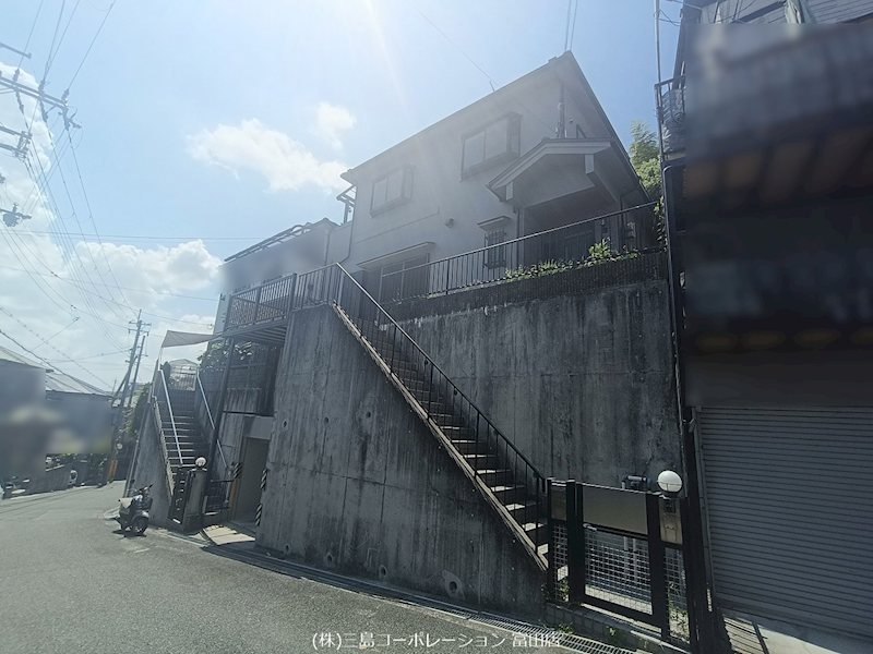 高槻市奈佐原４丁目　中古一戸建 現地写真