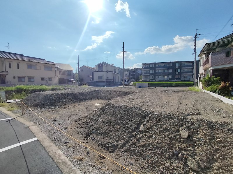 茨木市上穂積4丁目　全7区画建築条件付売土地（1号地） 現地写真（前面道路含む現地写真）