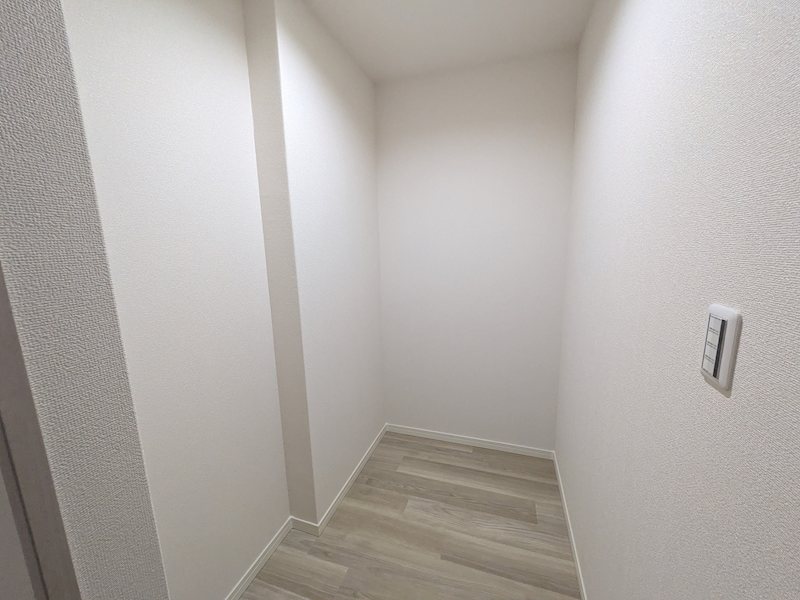 茄子作北町一戸建再生既存住宅 内観写真（収納）