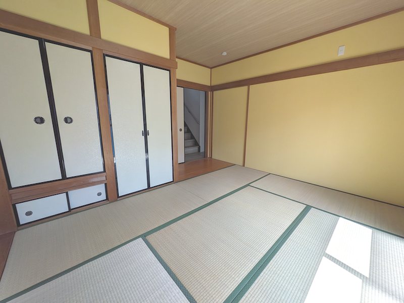 茄子作北町一戸建再生既存住宅 内観写真（リビング以外の居室）