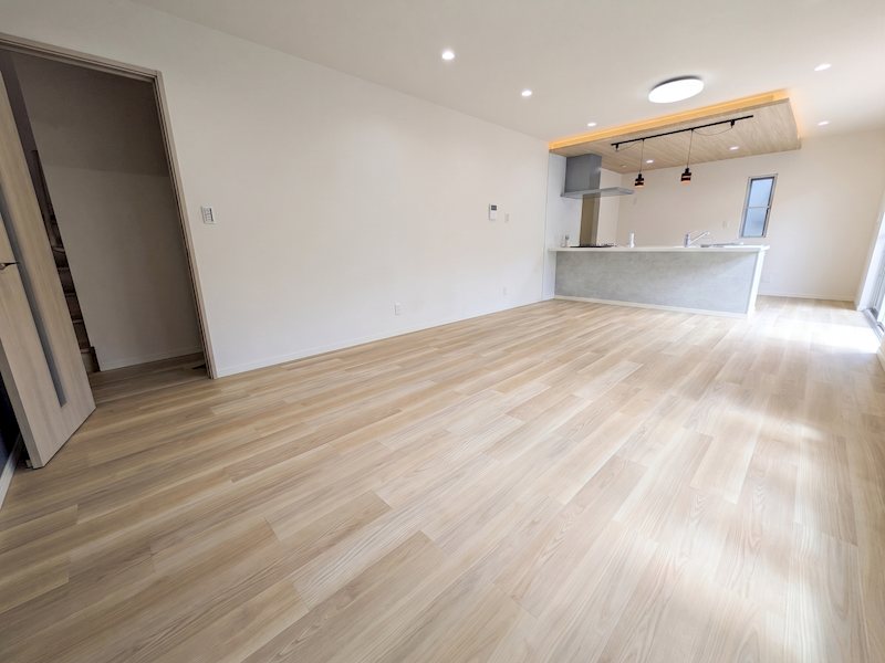 茄子作北町一戸建再生既存住宅 内観写真（リビング）