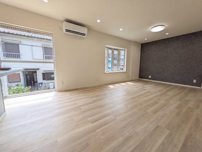 茄子作北町一戸建再生既存住宅 内観写真（リビング）