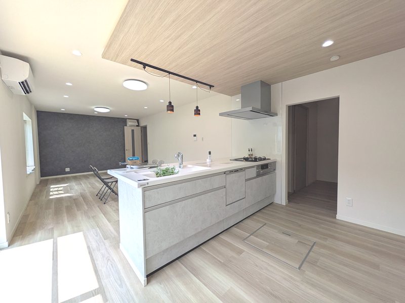 茄子作北町一戸建再生既存住宅 内観写真（キッチン）