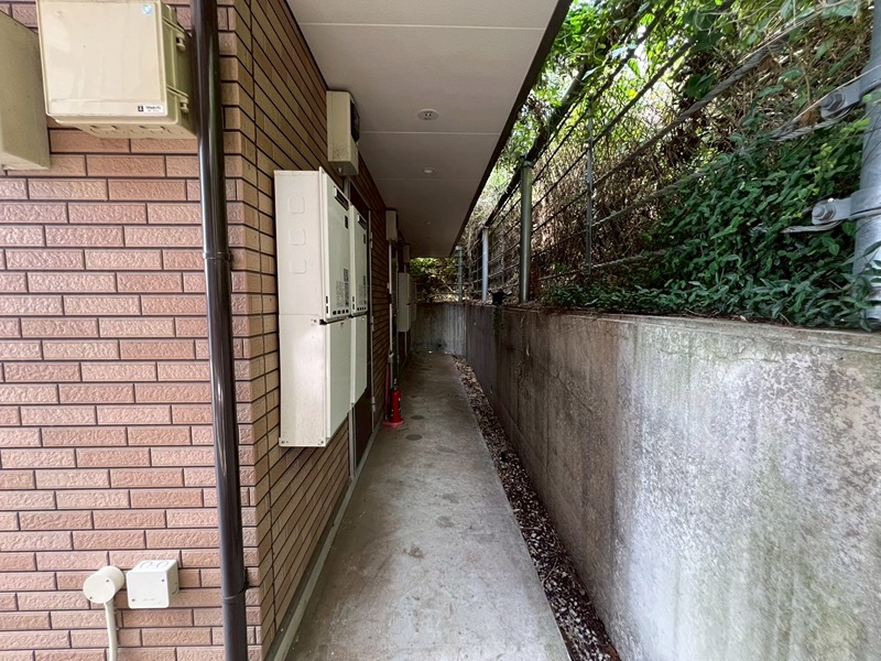 神奈川県横浜市保土ケ谷区星川１丁目 現地写真（玄関）