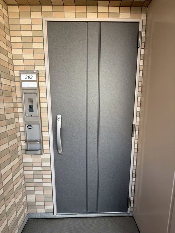 神奈川県相模原市南区相南１丁目 現地写真（玄関）
