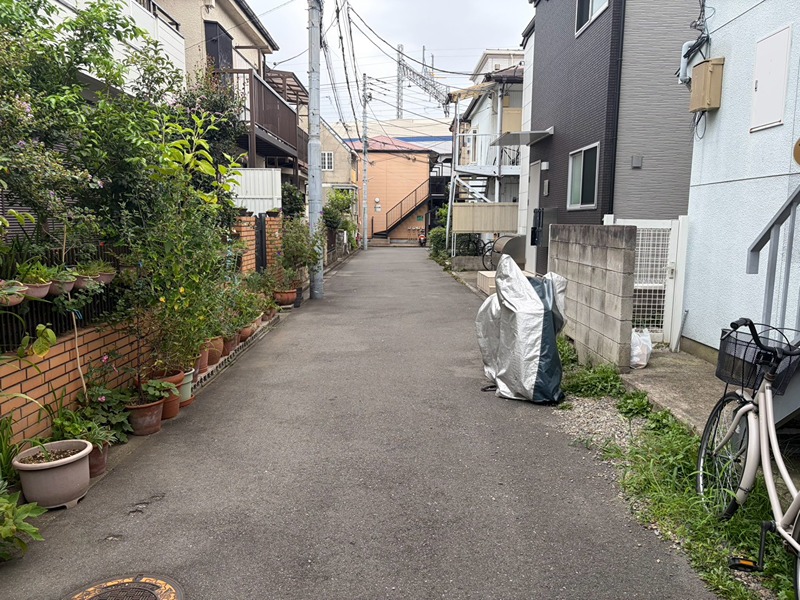 神奈川県川崎市高津区二子２丁目 現地写真（前面道路含む現地写真）