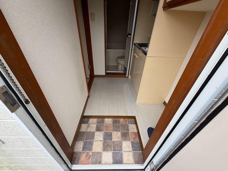 神奈川県横浜市保土ケ谷区境木本町 現地写真（玄関）