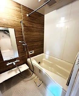 神奈川県横浜市中区新山下３丁目 内観写真（浴室）