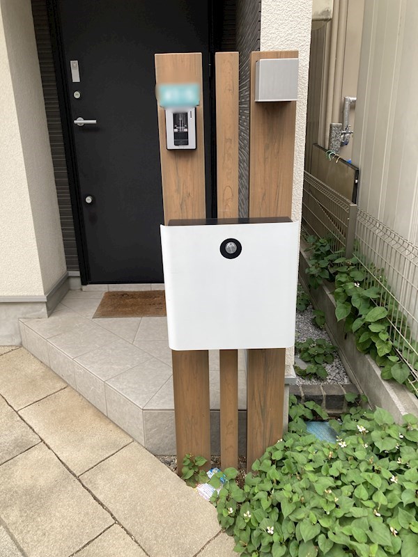 蕨市南町四丁目 現地写真（玄関）