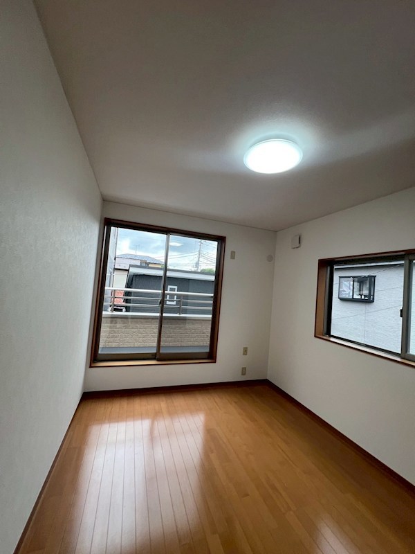 北区日進町1丁目 内観写真（リビング以外の居室）