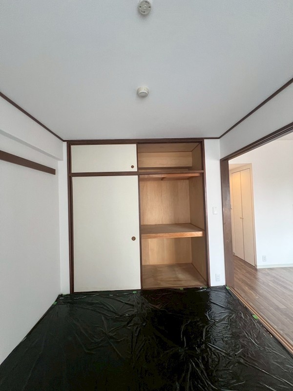 東川口パークホームズ 内観写真（収納）