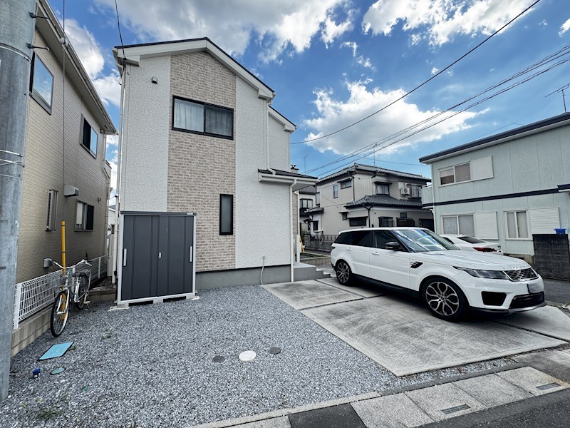 鴻巣市小松1丁目 現地写真（駐車場）