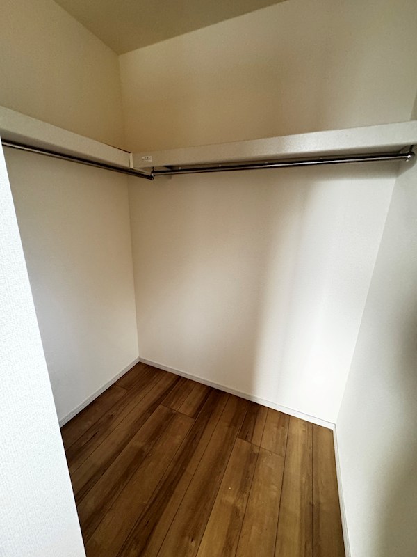 鴻巣市小松1丁目 内観写真（収納）
