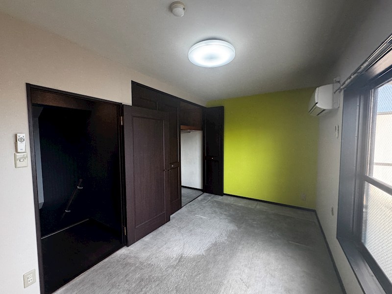 ライオンズマンション大宮吉野原 内観写真（子供部屋）